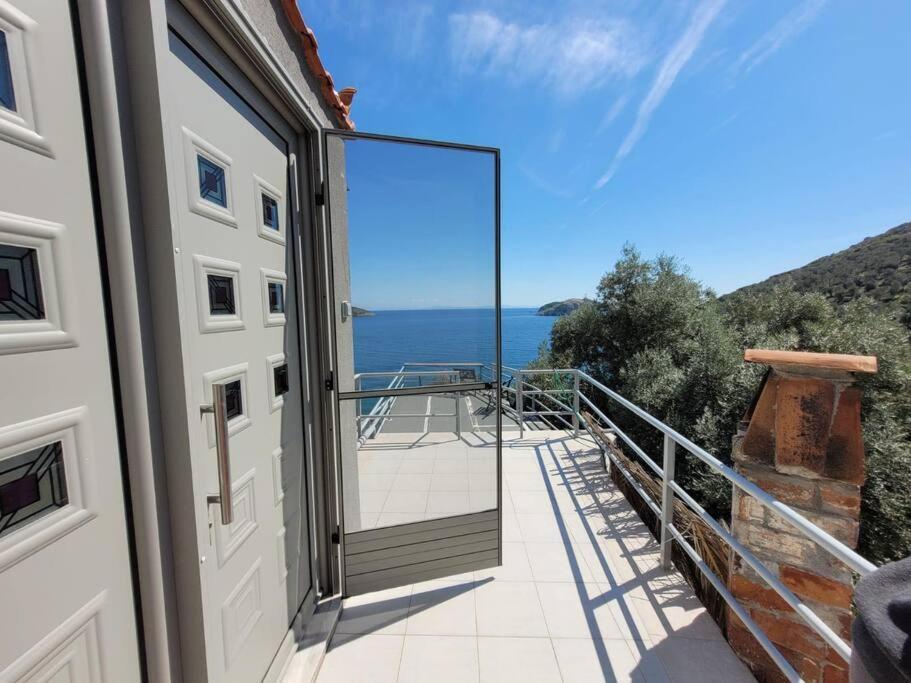Ligonari Sea View Apartment Tarti Esterno foto